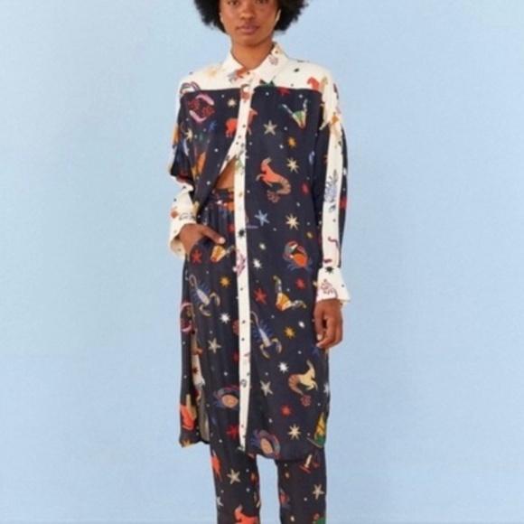 FARM Rio Dresses & Skirts - FARM RIO Zodiac Lenzing Escovero Viscose Midi Shirtdress Size S
